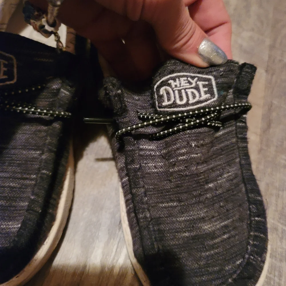 Hey Dude Kids Black Shoes Size TD13
